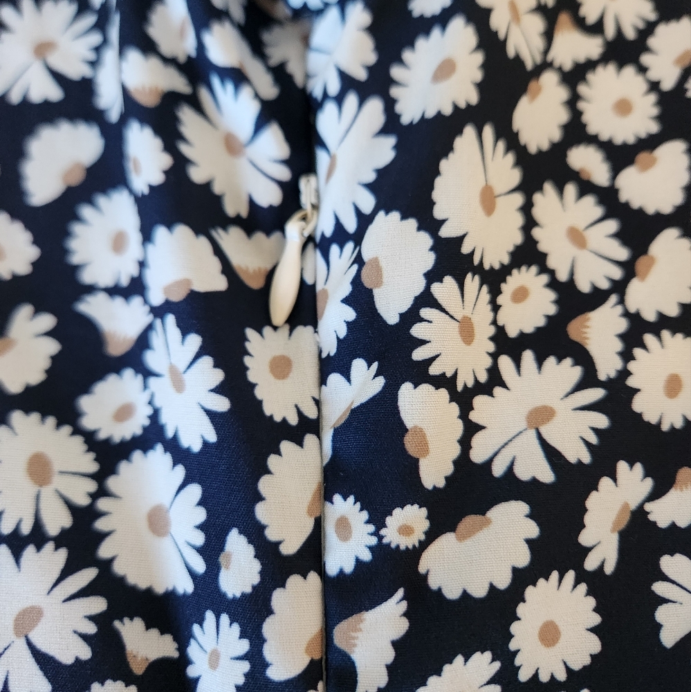 Floral Print Maxi Dress Size M - Picture 7 of 11